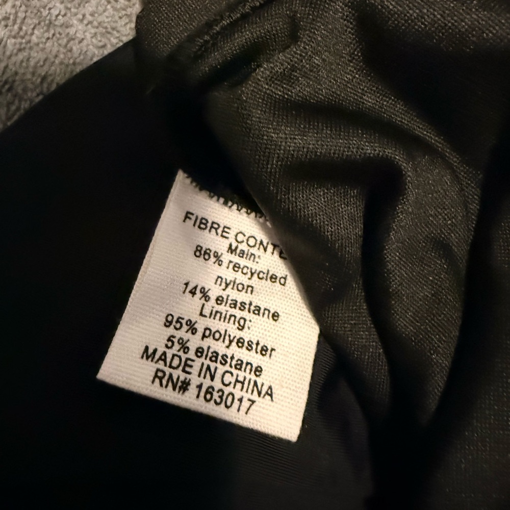 Princess Polly Black Long Sleeve Scoop Ruched Top - Picture 5 of 7